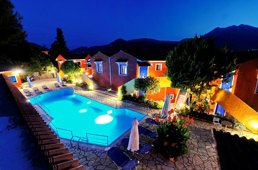 Vliho Bay Boutique Hotel Yénion Zewnętrze zdjęcie